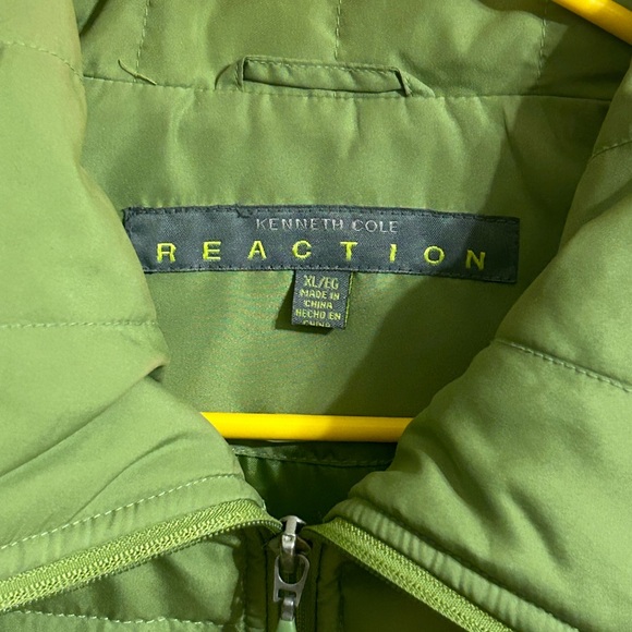 Kenneth Cole Reaction Green Puffer Vest Down Feather Women’s Size XL - Picture 2 of 4